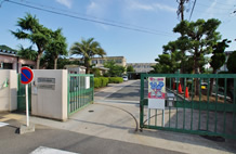 縄手南小学校