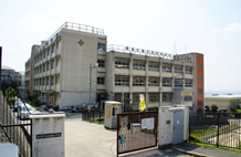 石切東小学校