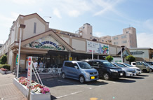 関西スーパーマーケット日下店